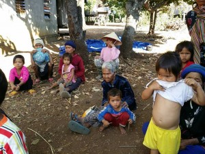 2015-12_gia-lai_vietnam_ villagers (6)   