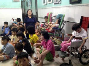 Thay-Binh-Orphanage-2014 (9)